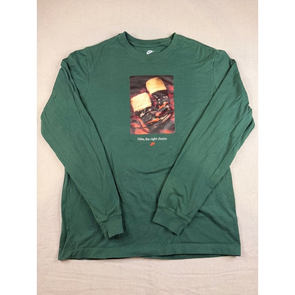 Nike Mens Long Sleeve T-Shirt Green Santa Clause Size Christmas Size M
